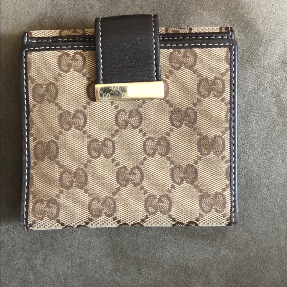Small Gucci Wallet